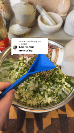 The Original 3-in-1 Folding Measuring Spoons – 6 Sizes in 2 Spoons, Magnetic & Space-Saving Kitchen Gadget for Easy Storage, Dry/ Wet Materials